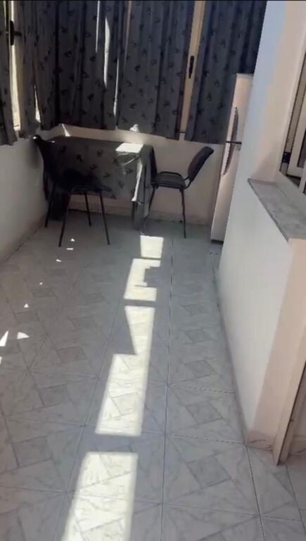 Qera | Shtëpi private Garsoniere | American Hospital 3 | 270 €/muaj