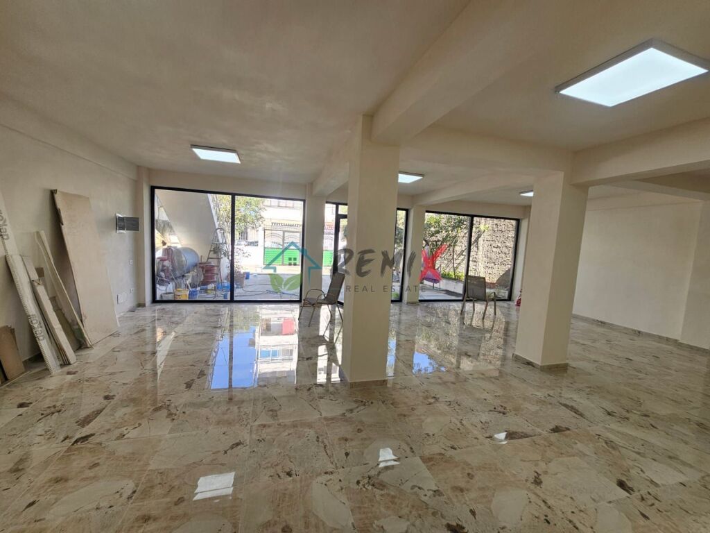 BUSINESS PREMISES FOR RENT NEAR THE RED CROSS - DURRËS