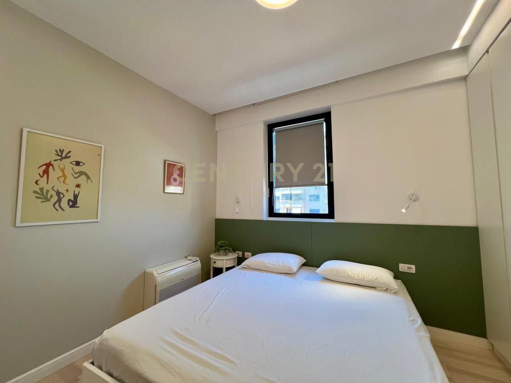 APPARTAMENTO IN AFFITTO 2+1+2 + POSTO AUTO VICINO A VIA BARRICATE!!