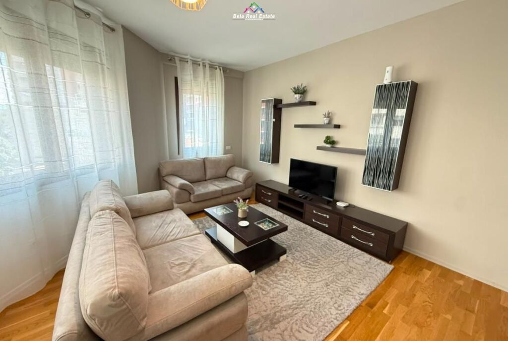 Appartamento in Affitto 2+1+posto auto in Via Barrikadave (ID B2201941) Tirana