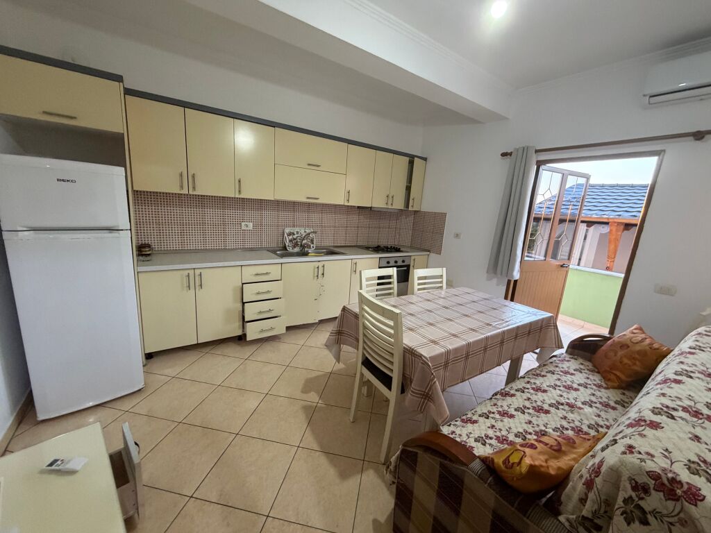 2+1,kat 1 vile,vilat amerikane,400 euro