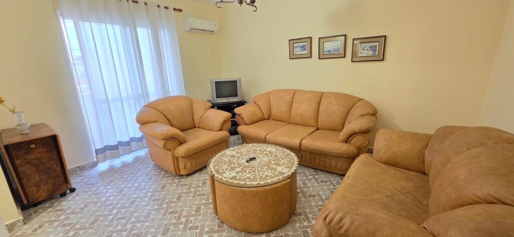 Apartment 3+1 for rent at Bulevardi Zogu i Pare, Hamit Shijaku Street, near Gazeta Celsi!