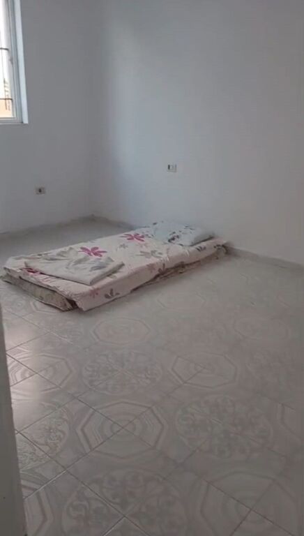 Qera | Vilë 2 + 1 | Tregu Elektrik | 350 €/muaj