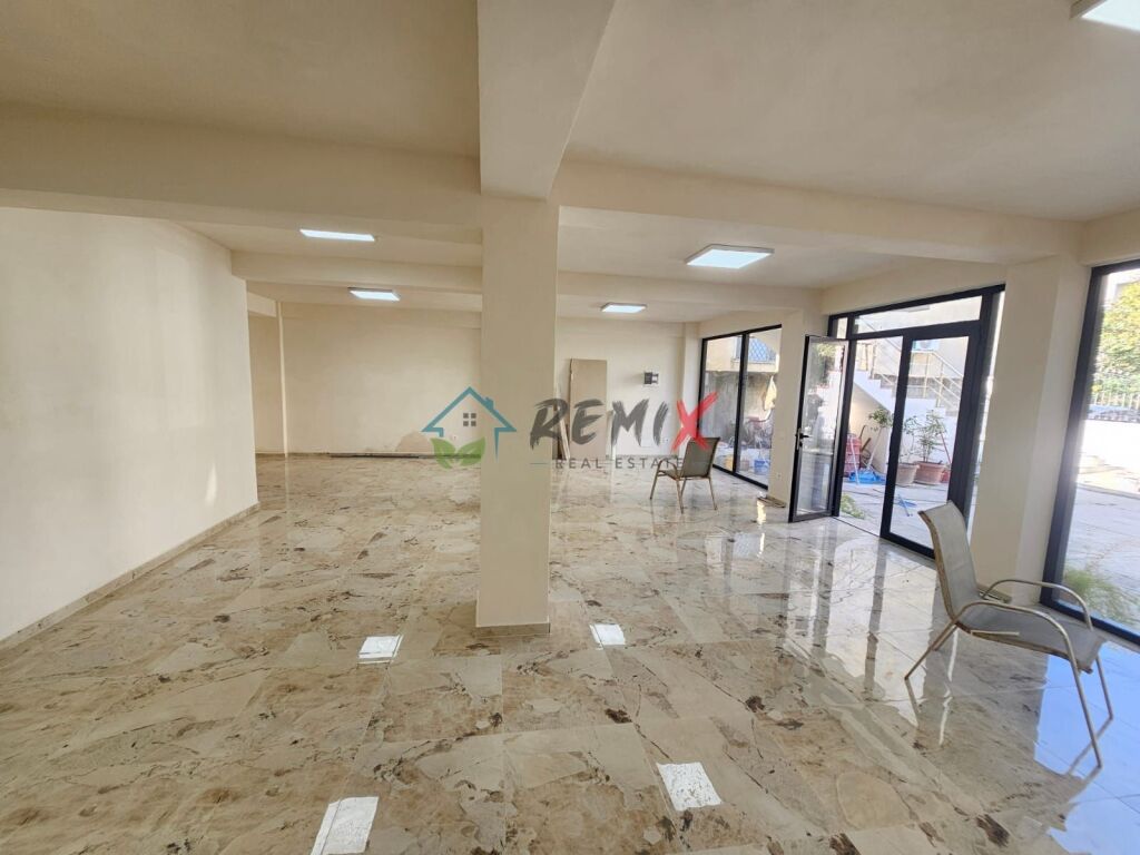 BUSINESS PREMISES FOR RENT NEAR THE RED CROSS - DURRËS