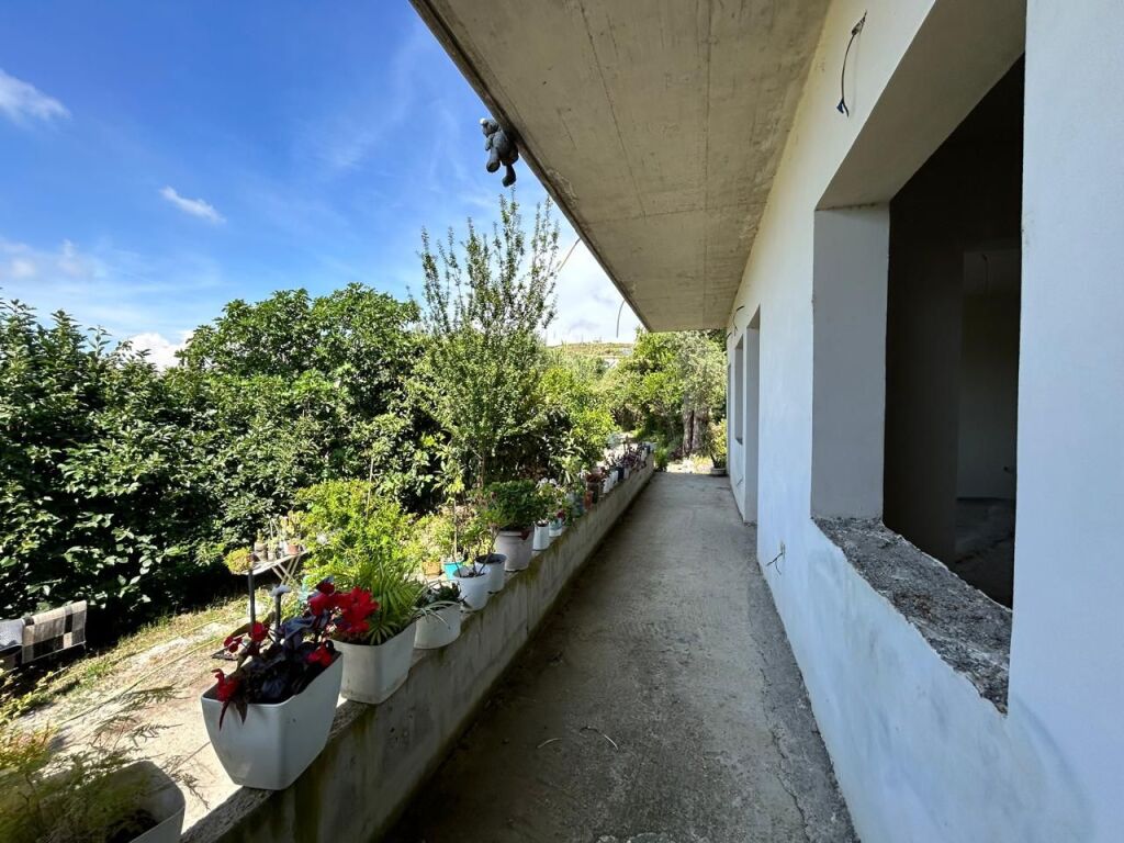 Dy Shtëpi Private për Shitje në Lagjen 4 Heronjtë, Vlorë