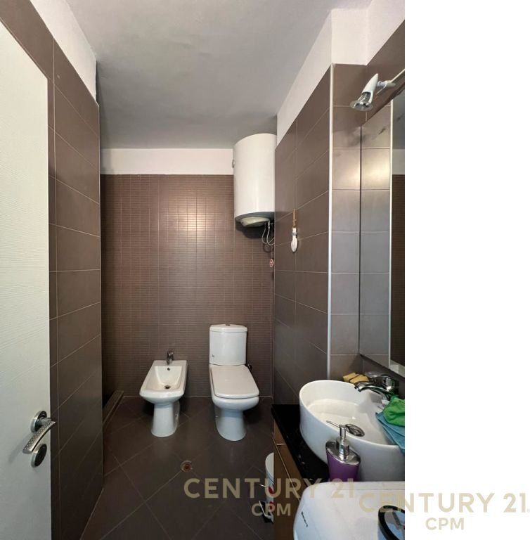 Apartament 1+1 per qira ne Currila!