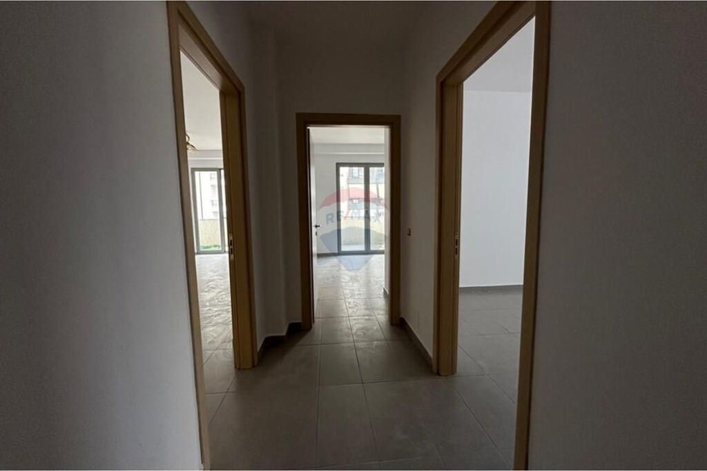 2+1 APARTMENT FOR SALE – KINOSTUDIO, TIRANA