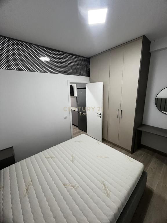 Apartament 1+1 i Super Investuar,250 metra nga Deti,Golem - Verande Private Dhe Lokacion Premium. Çmimi : 70'000 Euro !
