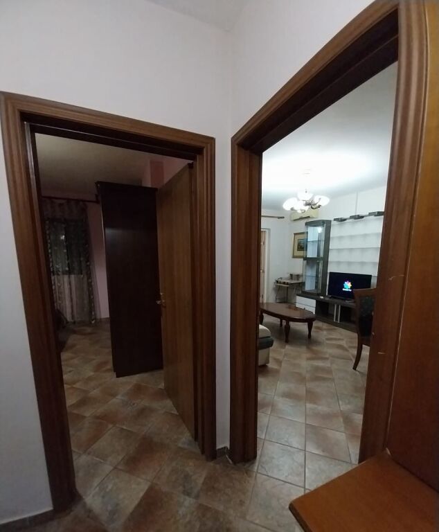 Affitto | Apartament 1 + 1 | Komuna e Parisit | 550 €/mese