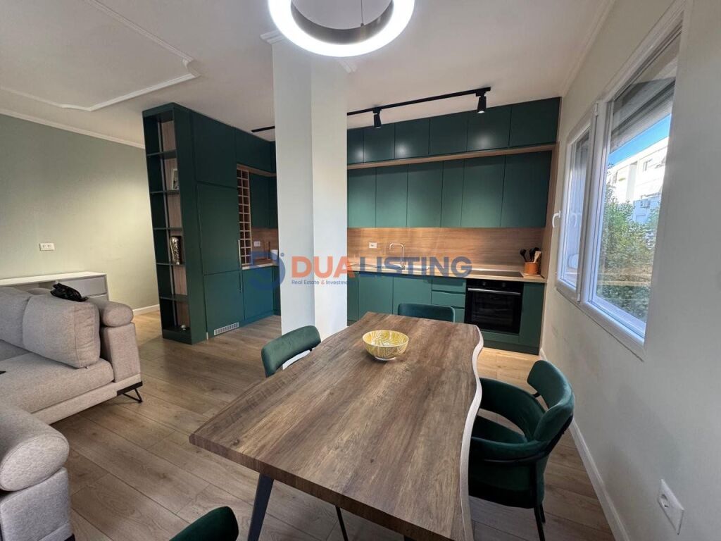 FOR RENT APARTMENT 2+1+2 AT KOMUNA E PARISIT, KRISTAL CENTER