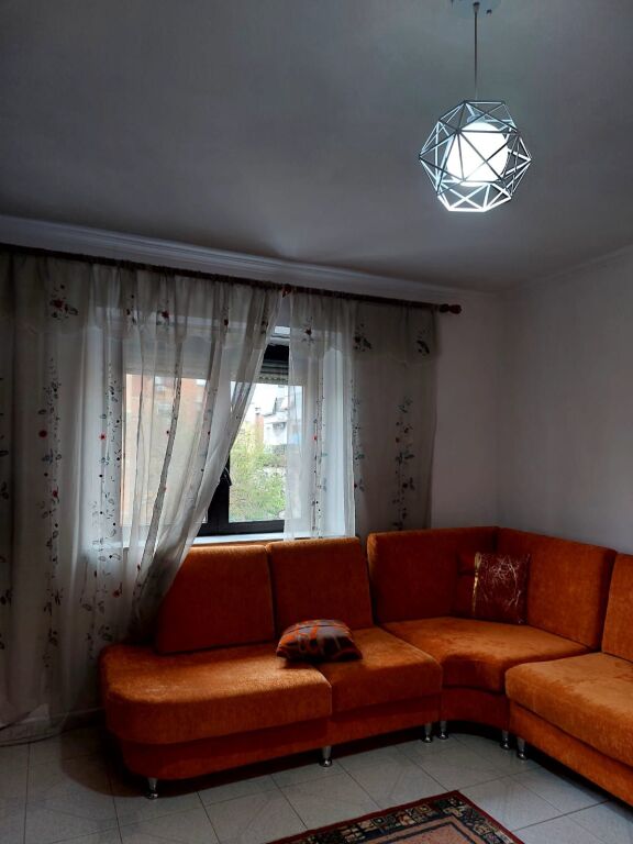 Rent | Apartament 1 + 1 | Rruga e Elbasanit | 500 €/month