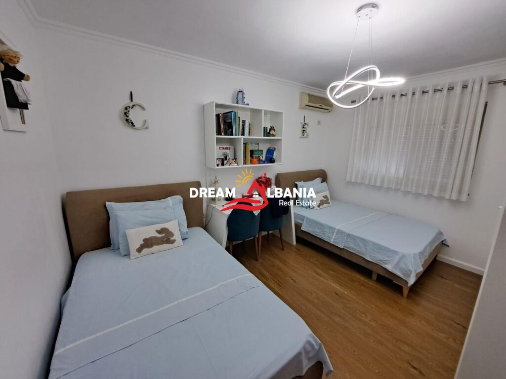 Super Apartament 2+1+2 Ballkone ne Shitje ne Laprake, Prane KMY (ID 5129001)