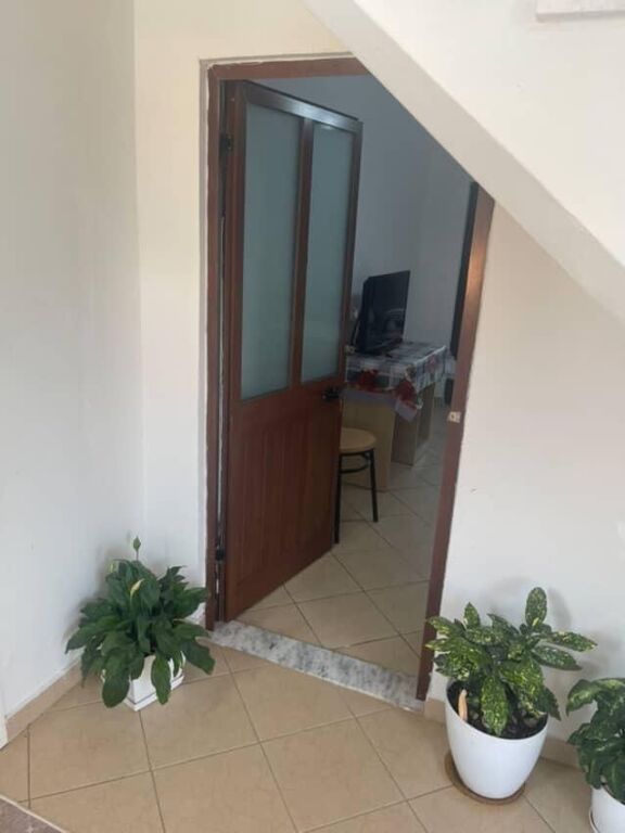 Appartamento 1+1+balcone+ bagno in affitto Allias