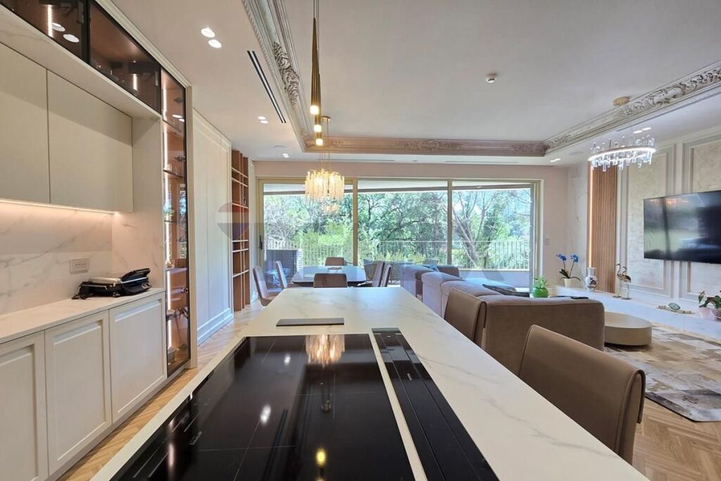 Duplex for sale near Qemal Stafa Stadium