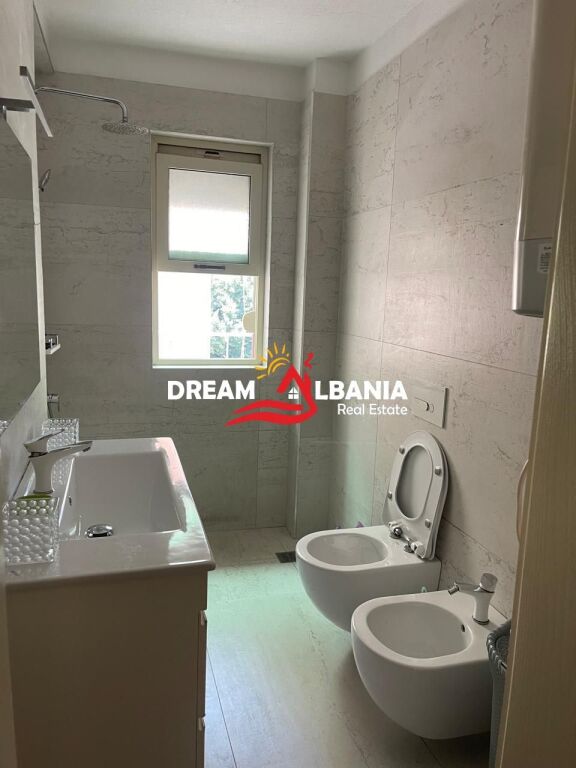 JEPET ME QERA APARTAMENT 2+1 ne MYSLYM SHYR, Tirane (ID 4229505 )f