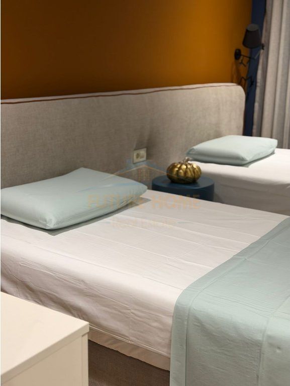 Luxury Apartament te Golden Tower