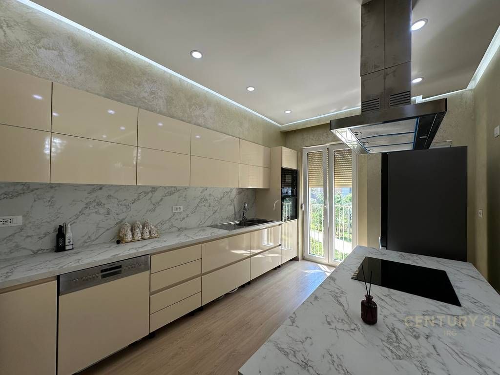 Apartament Modern 2+1+2 tek Park Life Residence! 1,200 € /Muaj