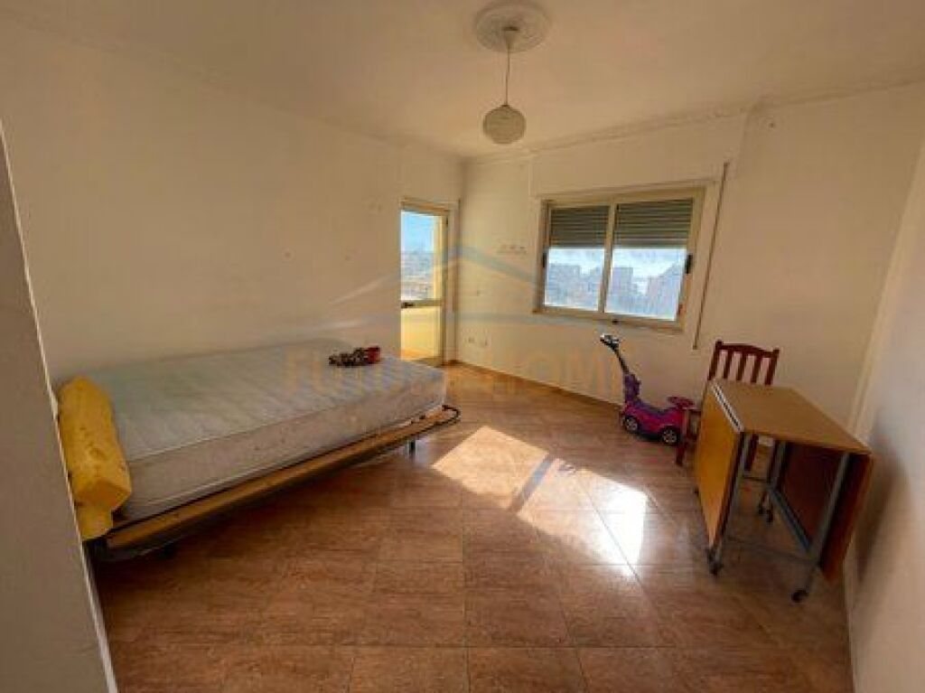 For rent, Apartment 2+1+2+2 Balconies, Vila Zogut, Durres