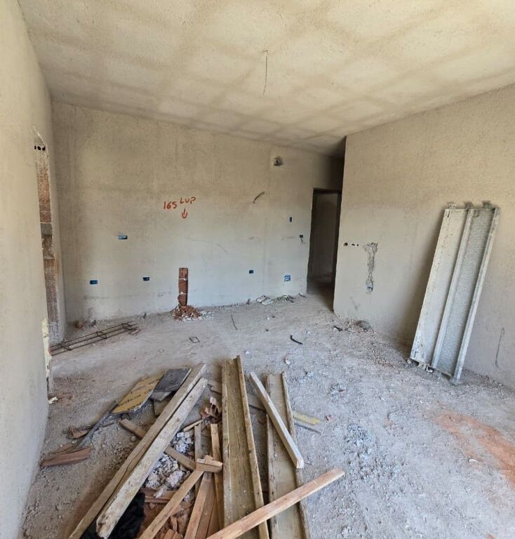 📌 Shitet Apartament 1+1 tek Tirana Entry