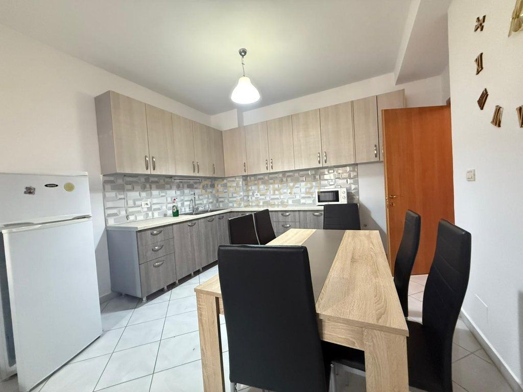 APARTAMENT 1+1 PER QIRA PRANE BAR SANTANA-ASTIR
