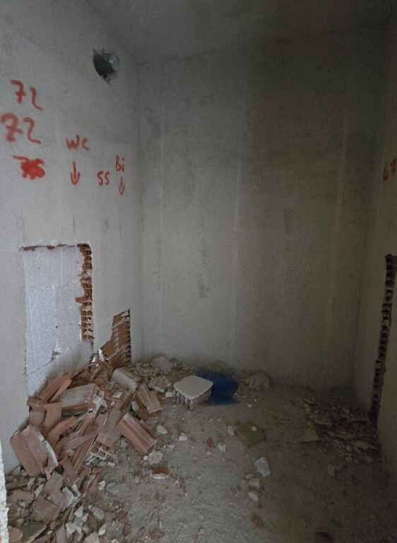 📌 Shitet Apartament 1+1 tek Tirana Entry