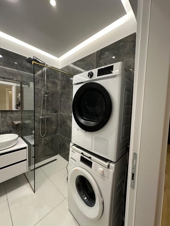 Apartament luksoz 3+1 per shitje , Rruga Dritan Hoxha