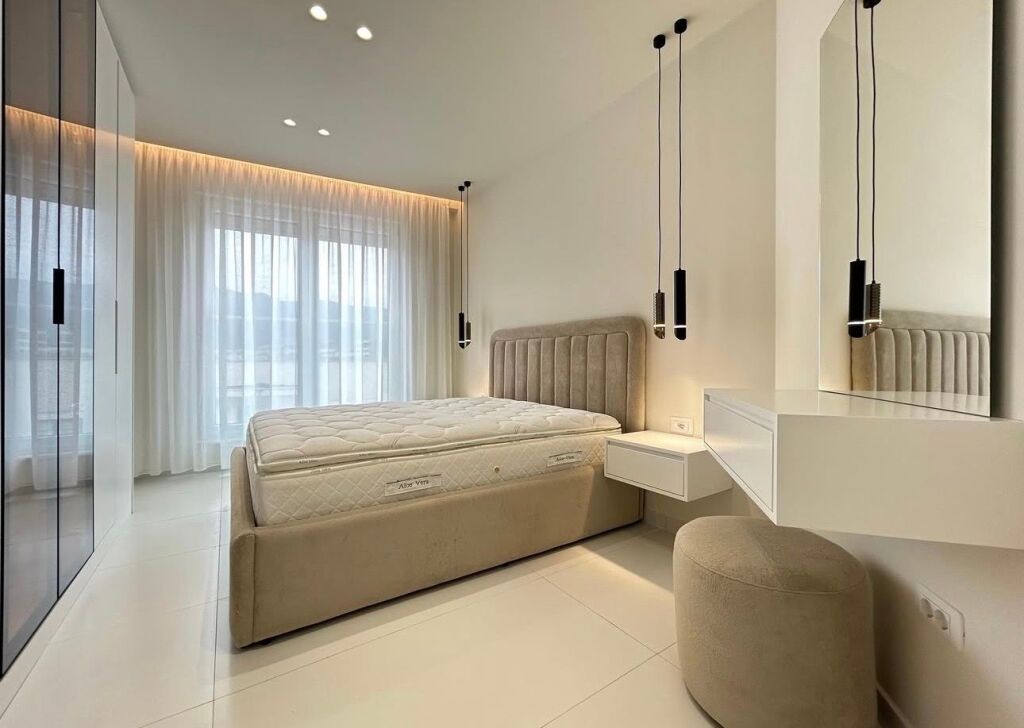 For RENT 1+1 New