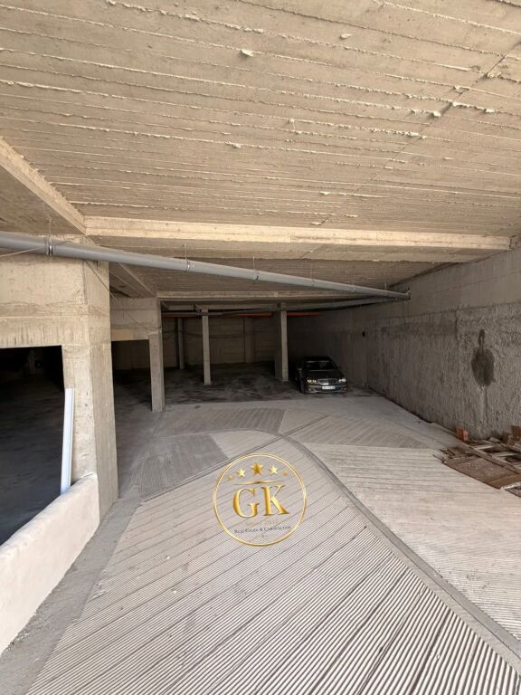 SHITET PENTHOUSE + POST PARKIMI 📍MALI I ROBIT