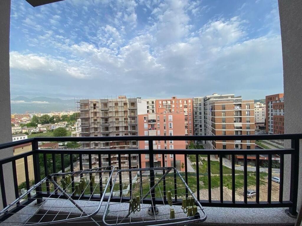 1+1, villa L 2.500 euro, con parcheggio