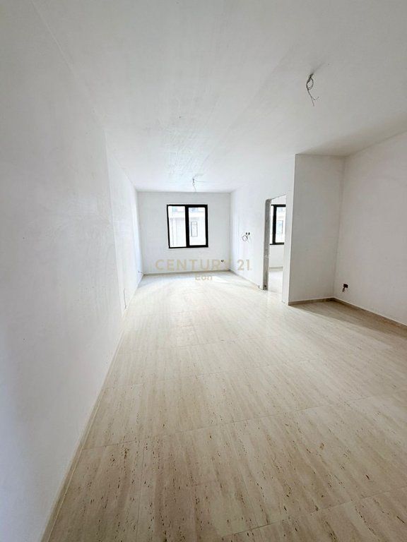 Apartment 1+1 For Sale in Mali i Robit !