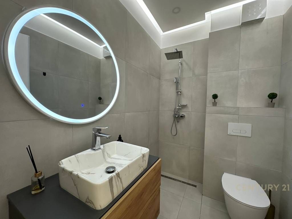 Apartament Modern 2+1+2 tek Park Life Residence! 1,200 € /Muaj