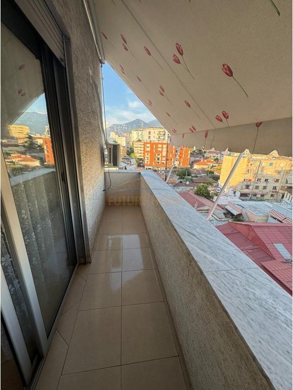 Qera, Apartament 2+1,Rruga Haxhi Dalliu, Tirane. 800 €