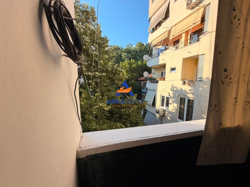 AFFITTASI APPARTAMENTO 1+1+BALCONE "A VASIL SHANTO" 50.000 LEKE