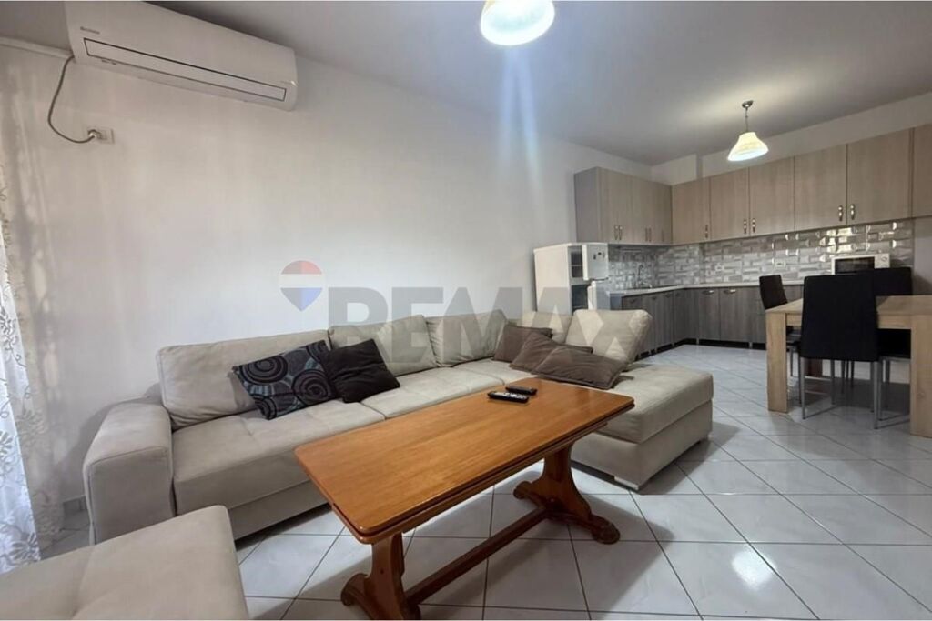 Apartament - Për Qira - Rruga Mikel Maruli, Tiranë
