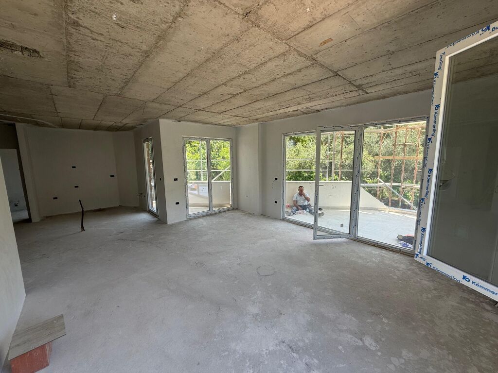 Duplex in Vendita 📍 Lago Secco, Tirana!