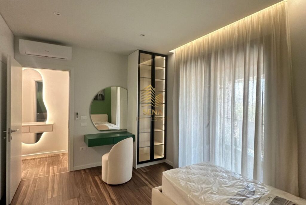Qira, Apartament 2+1+blk+2wc,Liqeni Thate-Residenca Met Invest Lake Front,150,000 Leke/muaj