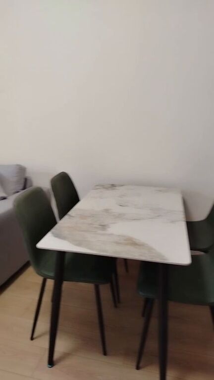 AFFITTASI APPARTAMENTO 1+1+ PARCHEGGIO A UNIVERS CITY Q.T.U  45.000 LEKE
