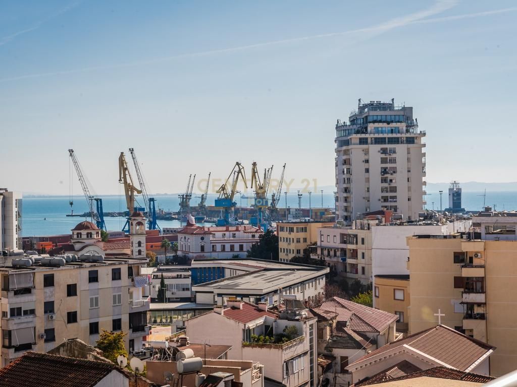 FOR RENT 2+1 APARTMENT AND GARAGE AT DURRES MUNICIPALITY WITH SEA VIEW !