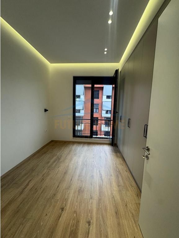 Affitto, Appartamento 2+1+2, Complesso Delijorgji, Tirana. 1.250 €