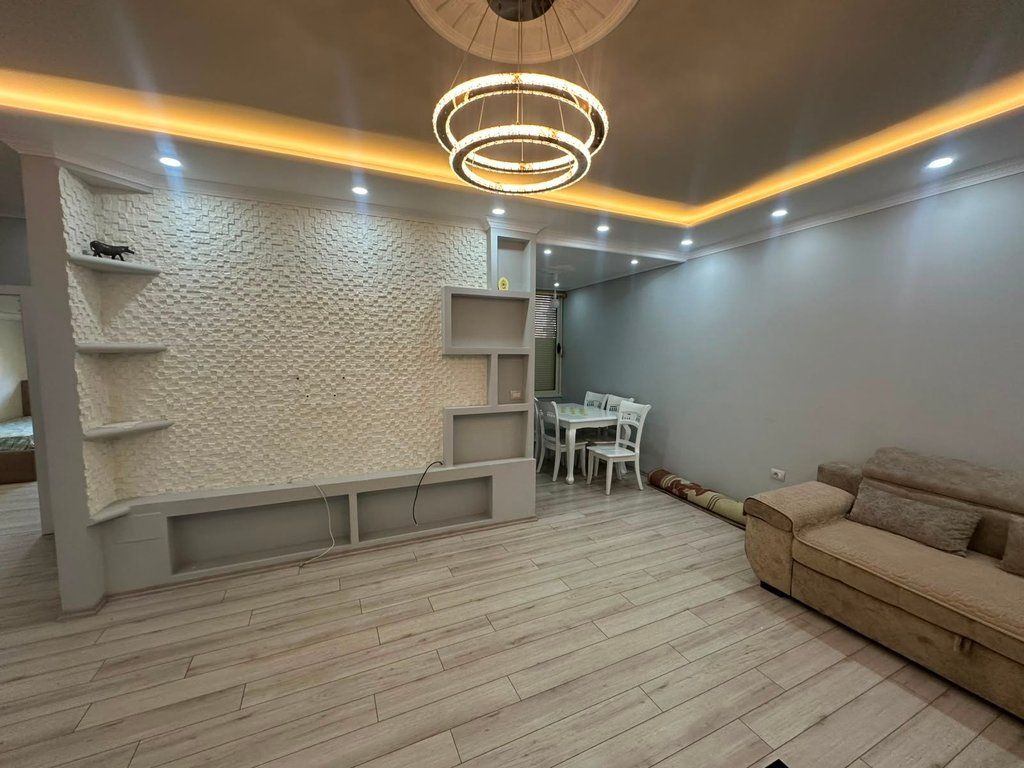For rent 2+1 apartment at Rrethi i Freskut