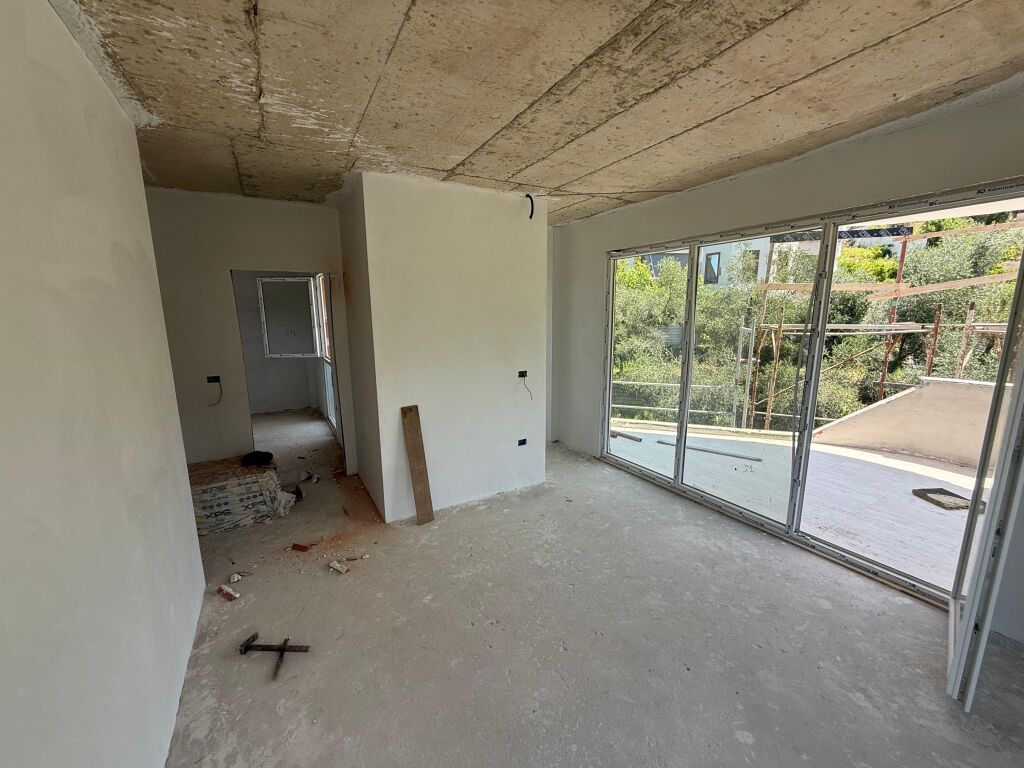 Duplex in Vendita 📍 Lago Secco, Tirana!