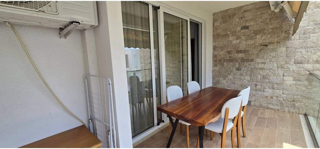 Apartment 2+1 for sale at San Pietro Residence, Gjiri i Lalzit