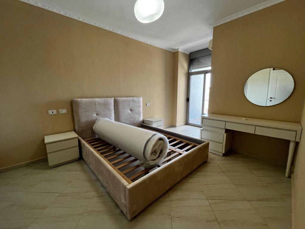 For rent Apartment 2+1 opposite the Train Station-Jedas, Durres.