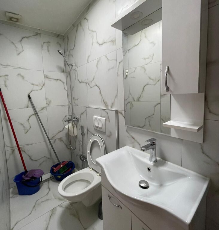 Apartament 1+1 me qira ne Qender te Tiranes!