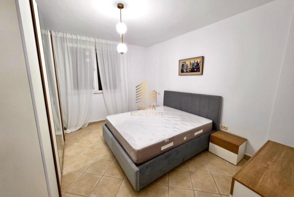 Affitto, Appartamento 1+1+balcone, Ex Esposizione, 650 Euro/Mese