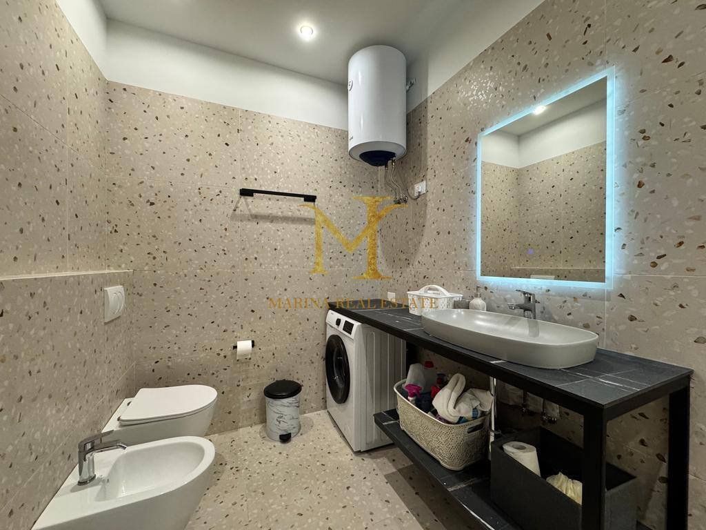 Qera apartament 2+1 ne Vollga, Durres. Me parking