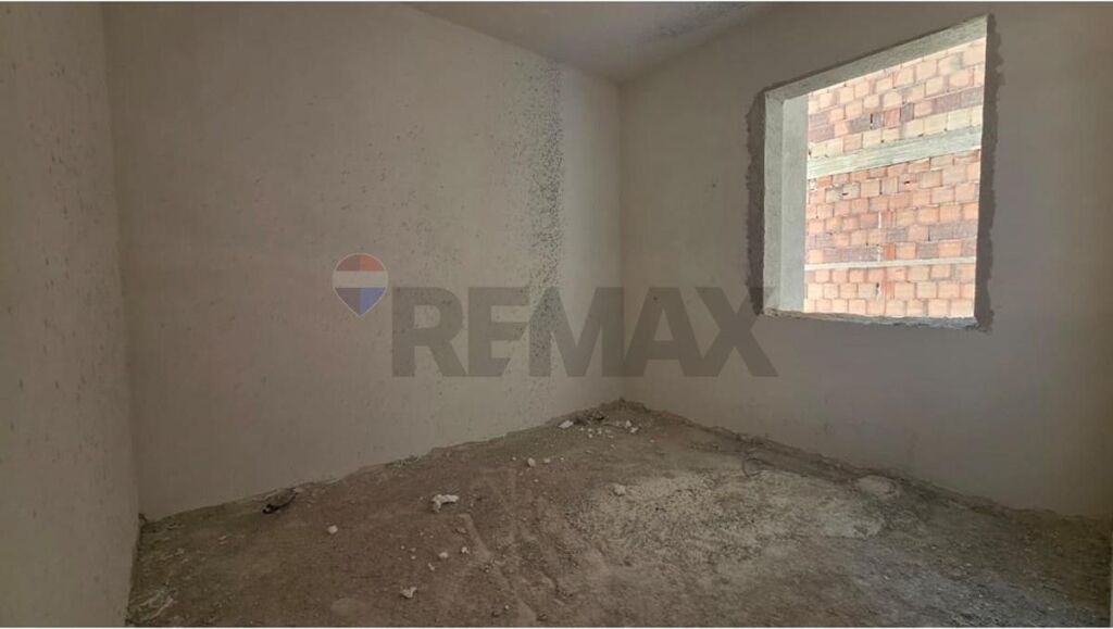 Apartament 1+1 ne shitje