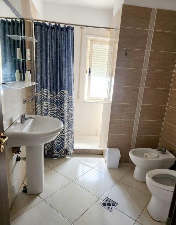 2+1, empty near the spak train station, 550 euros