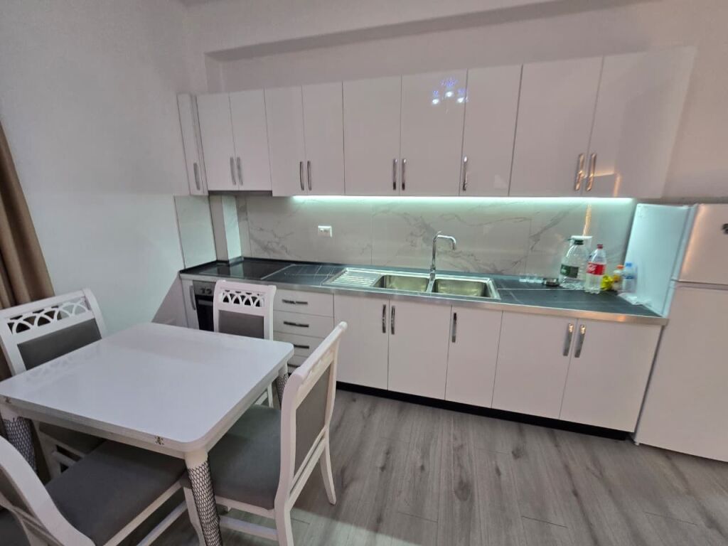 2+1/Qera📍Sauk 📌45 000 lek
