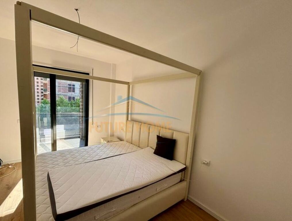 Qera, Apartament 2+1+2 , 5 Maji,Tiranë